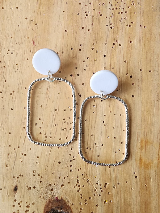 White with Silver Rectangle Hoop